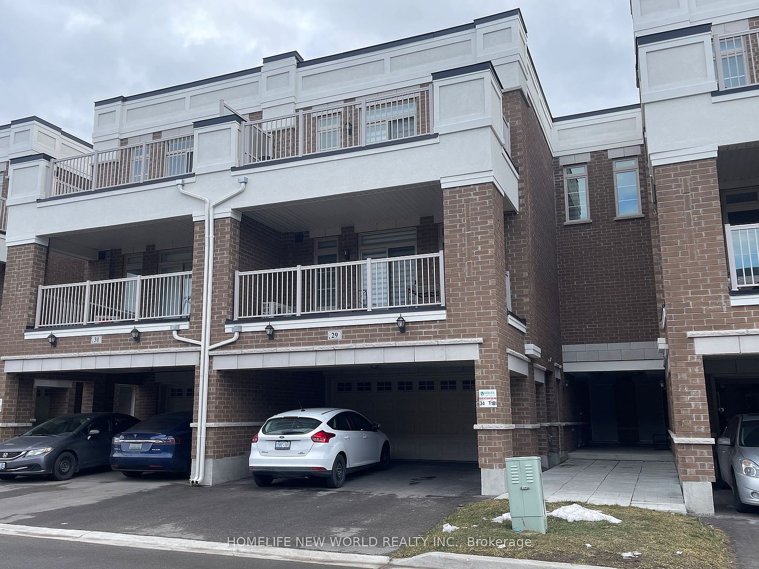29 Luzon Ave #29A, Markham, ON L6B 1N6