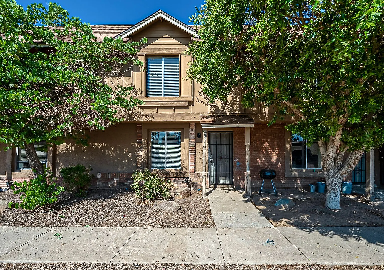 3 bedroom townhome for rent — Photo 3