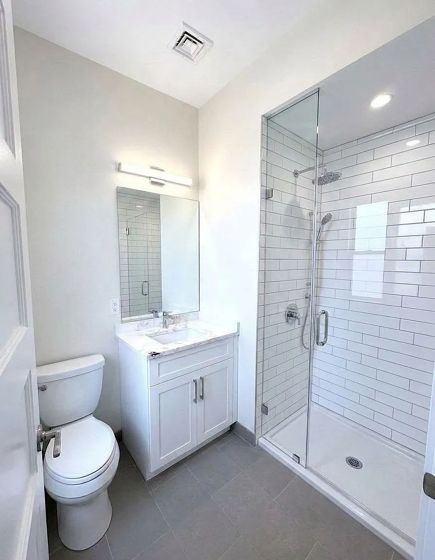 3 bed, 1100 sqft, $3,900 — Photo 2