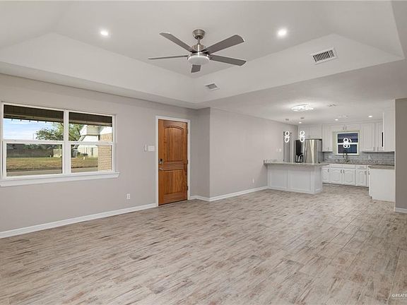 4th image of 2401 S Jackson Rd APT 41