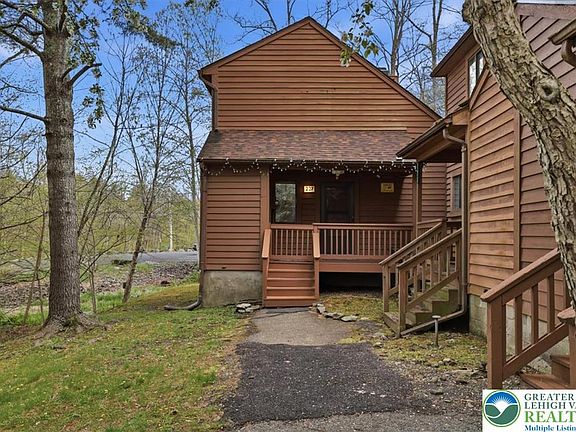 2nd image of 227 Sedburgh Ct