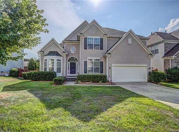 2nd image of 2262 Elendil Ln