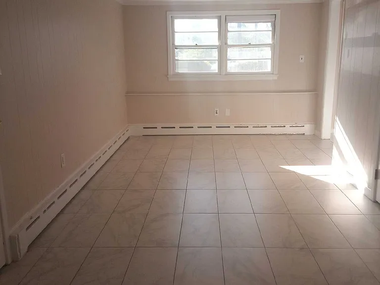 345 Raritan Rd — Photo 27