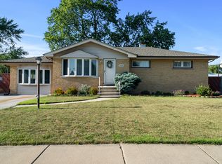 5440 W 86th St, Burbank, IL