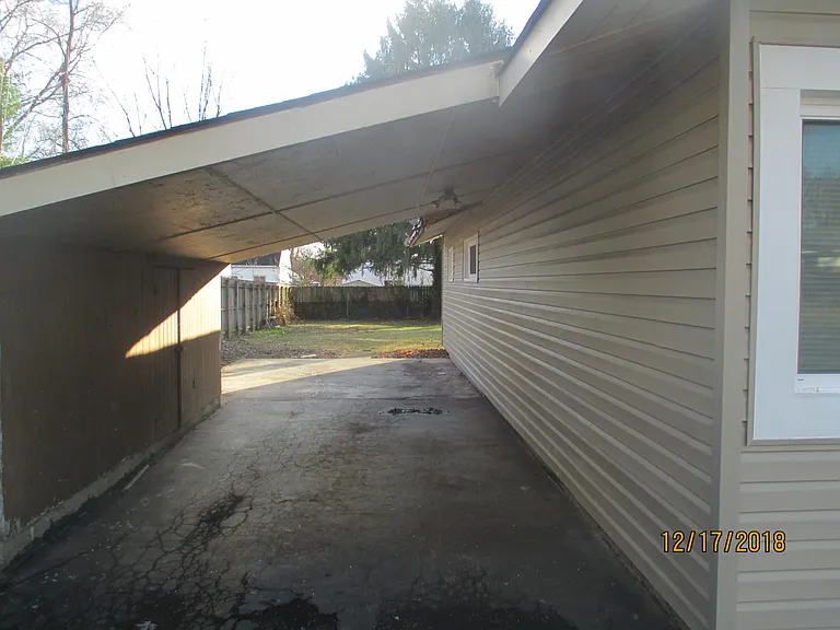 4051 Elbern Ave — Photo 2