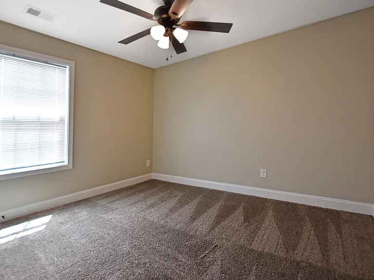 493 Woodtrace Dr — Photo 16