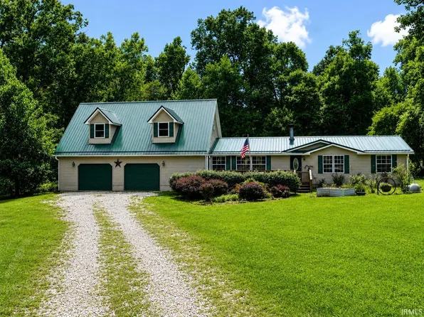 1123 Westwoods Dr, Spencer, IN 47460