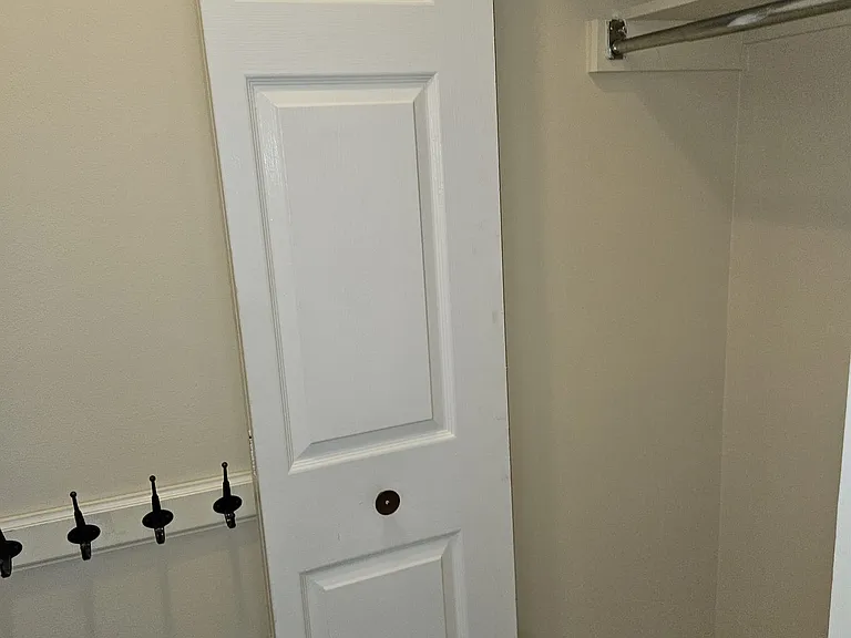 18 Hunters Gate Ct — Photo 33