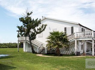 1118 Canal W, Crystal Beach, TX 77650
