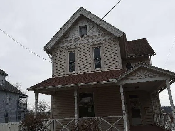 329 W Pearl St, Butler, PA 16001