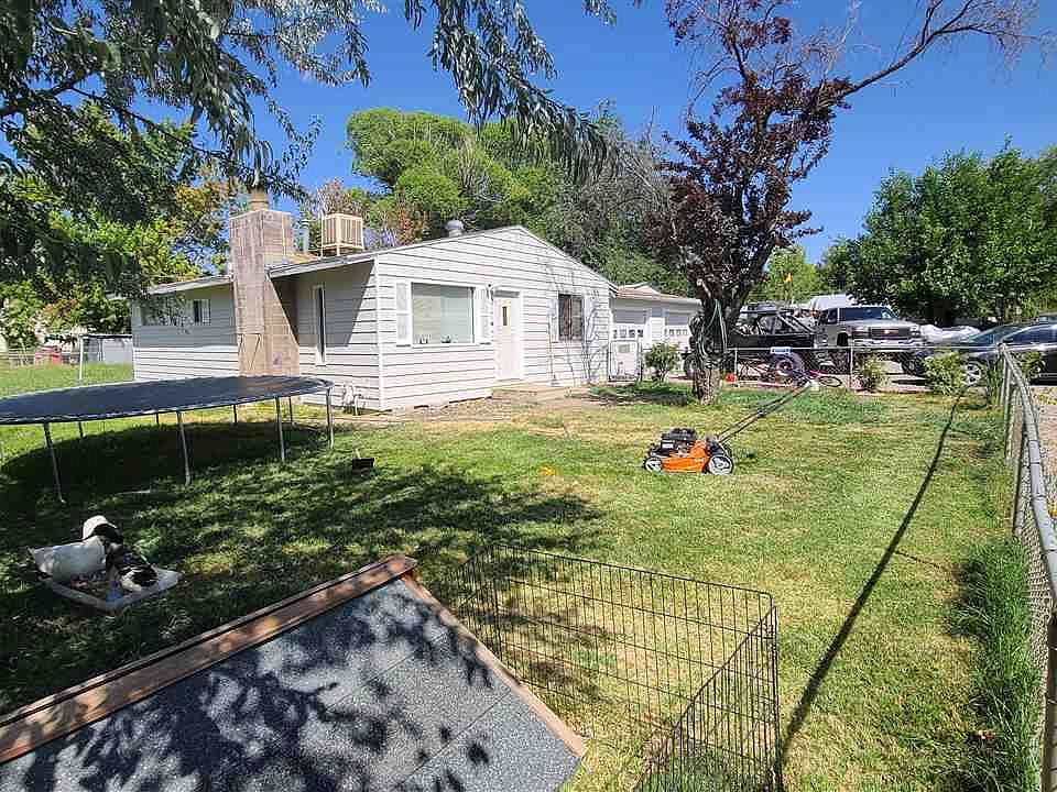 2nd image of 655 Highland Dr