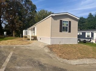 22 Vaughn Ct, North Ferrisburgh, VT 05473