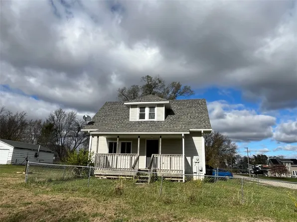 315 9th St, Murray, IA 50174