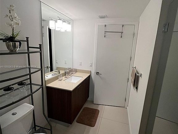 3rd image of 5300 Paseo Blvd APT 1508