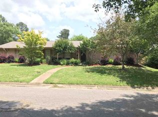 5450 Carolwood Dr, Jackson, MS 39211
