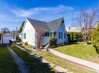 2422 Richter St, Kelowna, BC V1Y 2P6