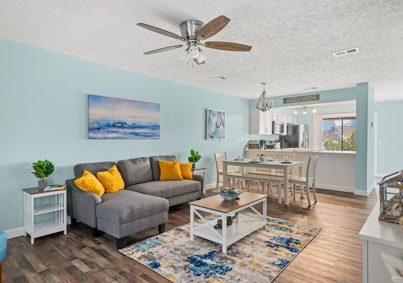 Coastal Living In The Heart Of Panama City Beach! *Available Fully Furnished!* — Photo 2