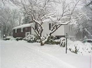 40 Oriole Dr, Andover, MA 01810
