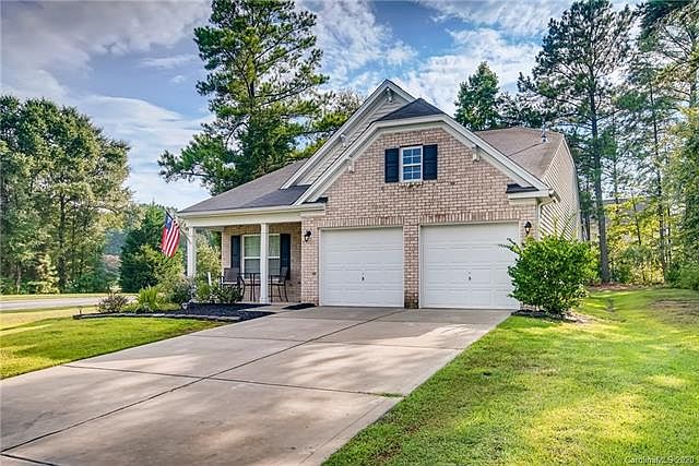 1st image of 101 Stowe Creek Ln