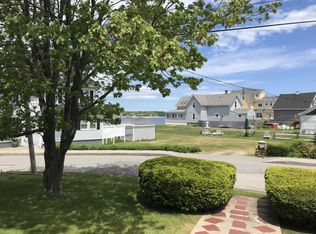 5 Willow Ave, York, ME 03909