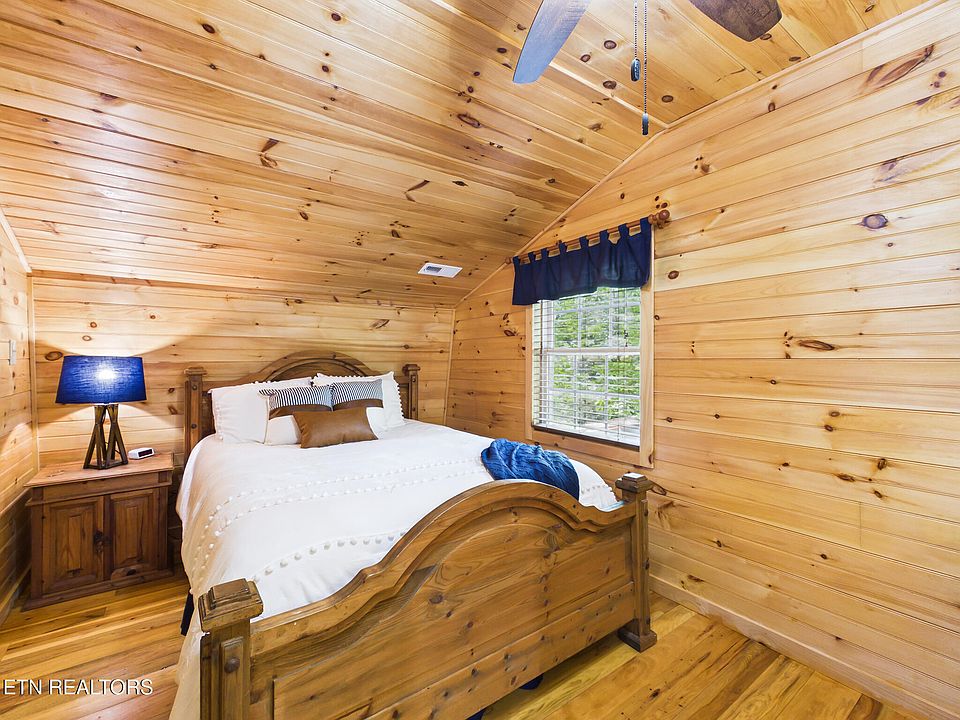 19th image of 113 Rivendell Ln