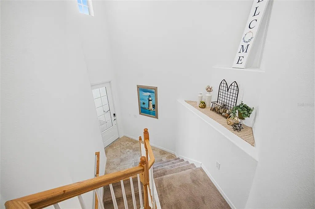 3 bed, 2.0 bath, 2222 sqft, $7,000 — Photo 4