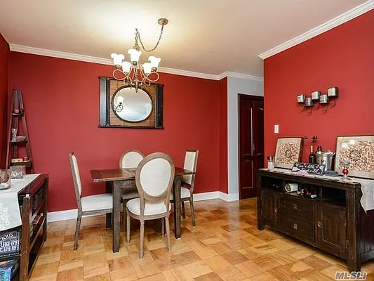 Sold by Daniel Gale Sotheby's International Realty | media 5