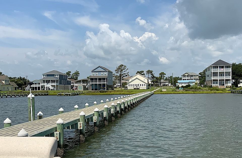 Community boat dock/pier