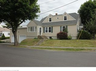 562 Sabattus St, Lewiston, ME 04240