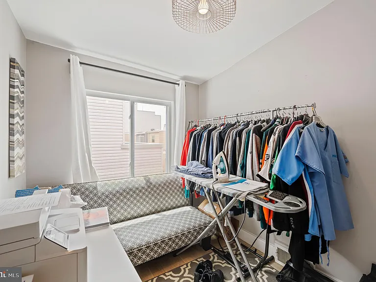 2617 Sepviva St — Photo 15