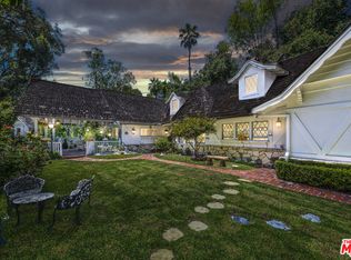 4525 Encino Ave, Encino, CA 91316