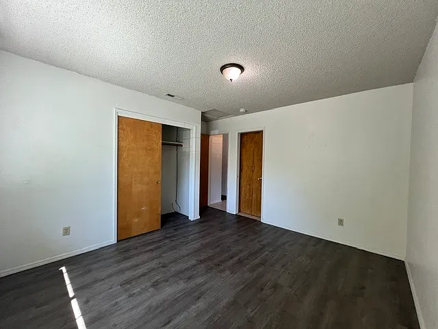 305 Saint Michael Ct — Photo 15