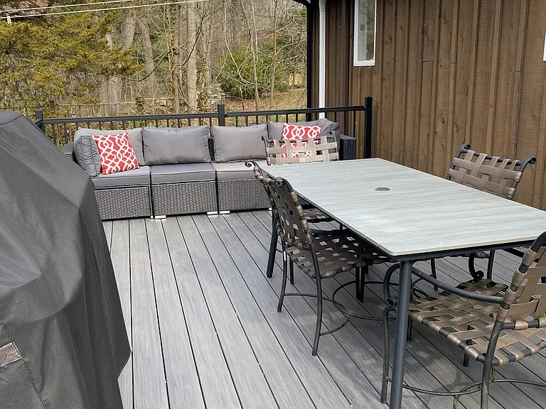 10 Riverbend Dr — Photo 26