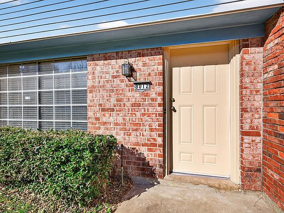 2nd image of 8012 Pines Rd