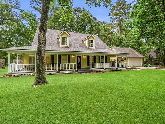 2nd image of 2407 Carriage Ridge Ln