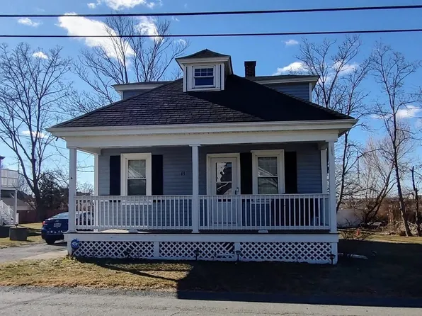 69 Carey St, Somerset, MA 02725