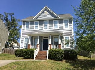 121 Haywood Ln, Clayton, NC 27527