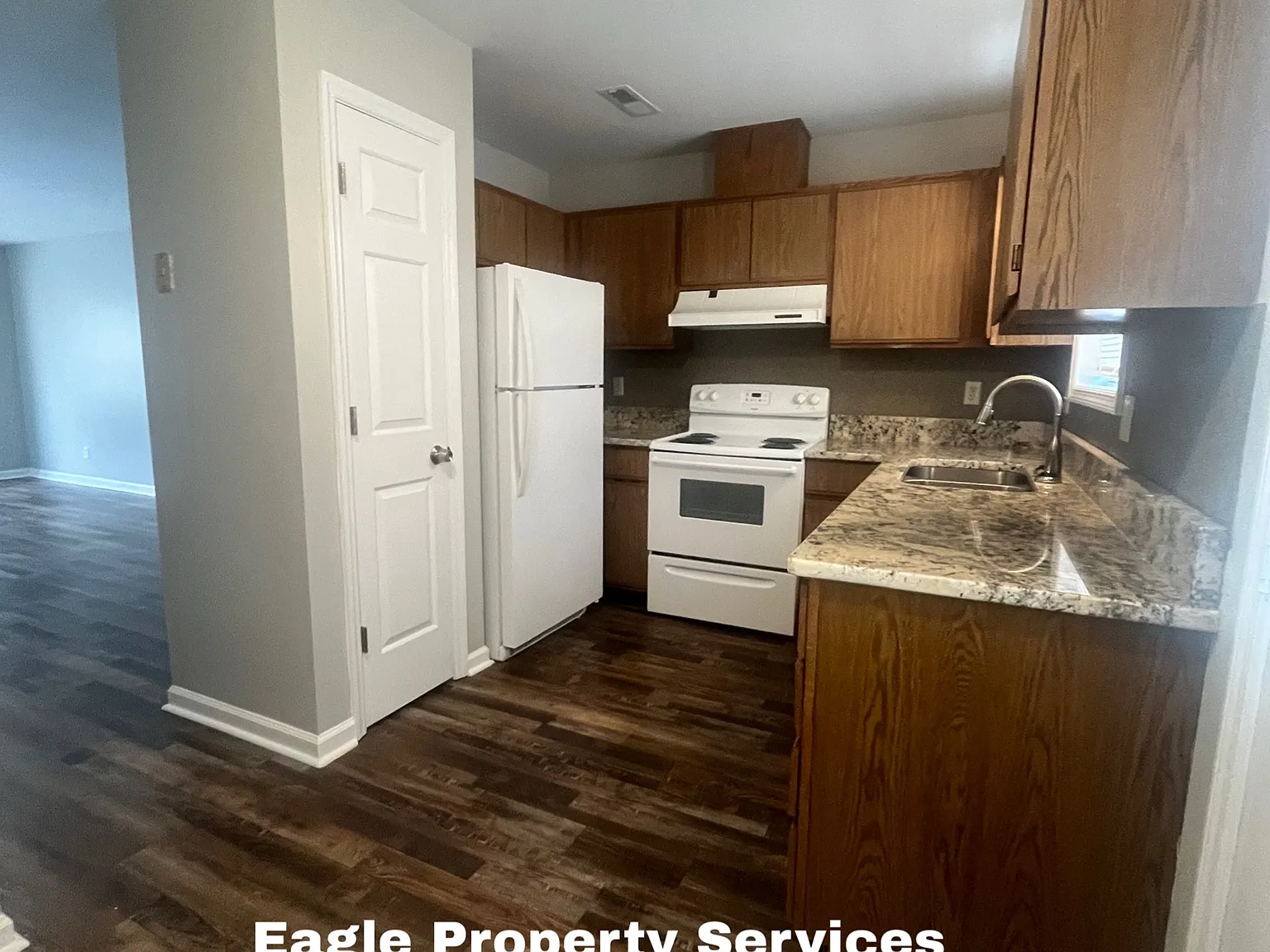 West Crawford Street Apartments - 916-1 — Photo 2