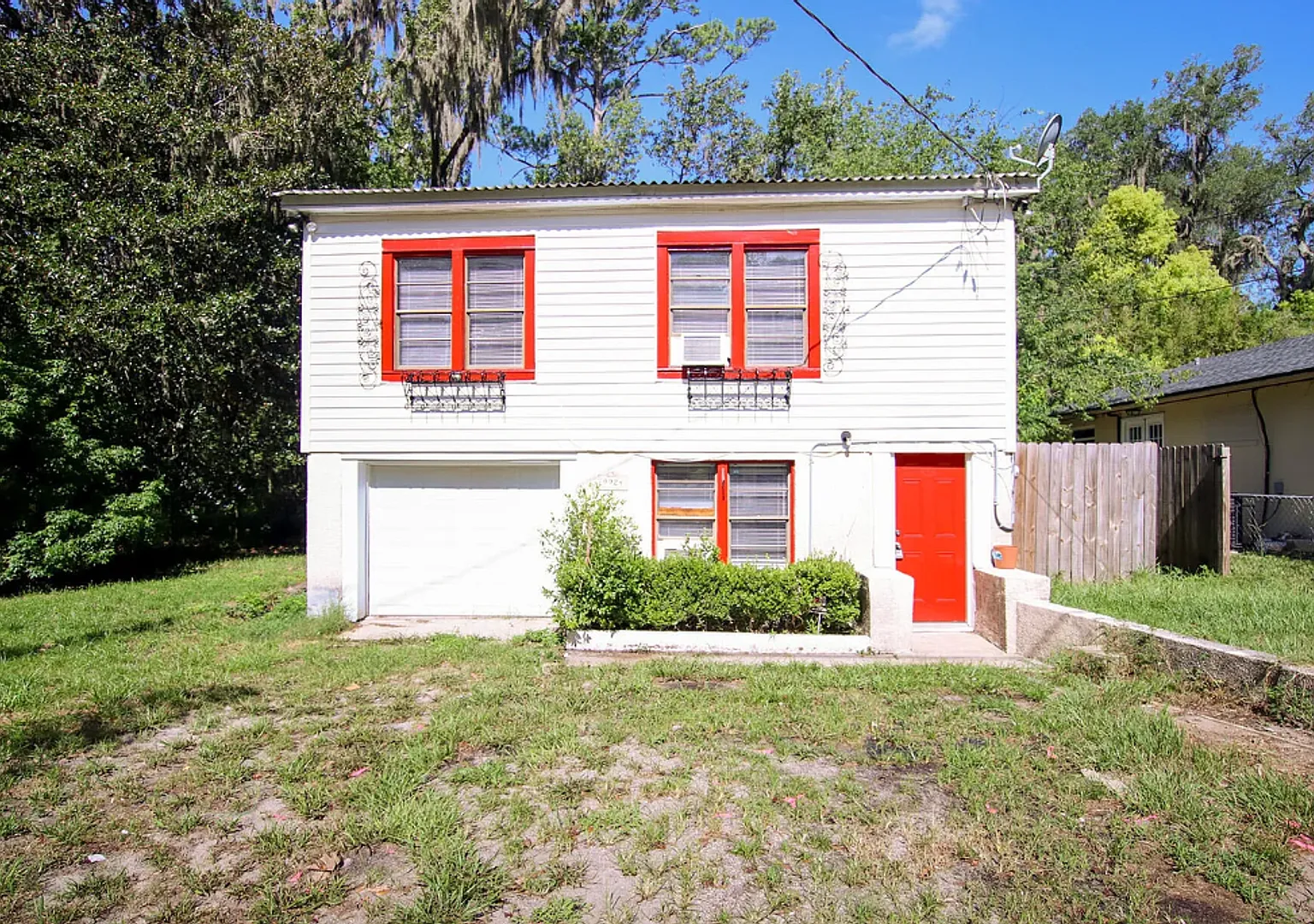 Charming & Affordable 3-Bed Jacksonville Home — Photo 1