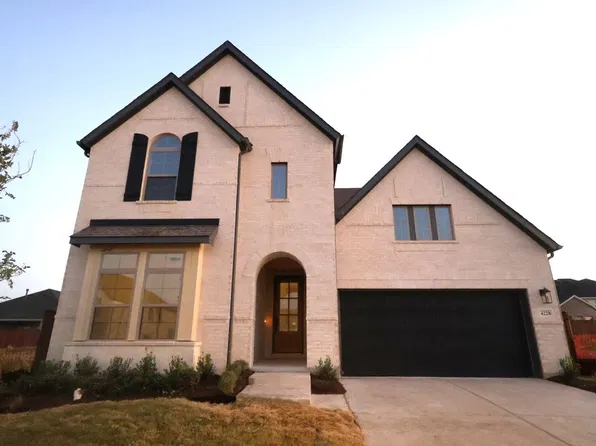 4228 Fox Trotter Dr, Aubrey, TX 76227