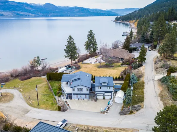 955 Gable Rd, Lake Country, BC V4V 1C3