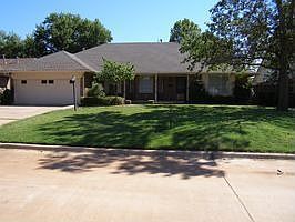 Home for Sale in Oklahoma City, Oklahoma $169,900
