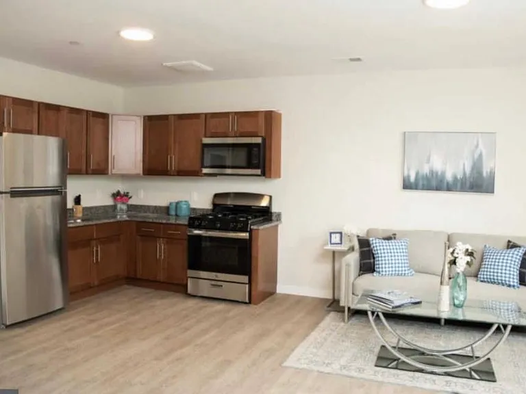 Delaware Edge Apartments — Photo 2