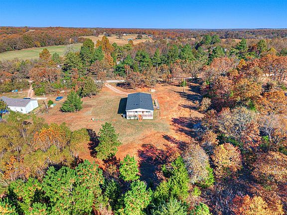 4th image of 3063 E 108th Rd