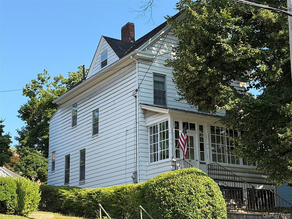 1st image of 32 Ferris Place