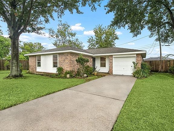 2nd image of 1817 Helvetia Ct