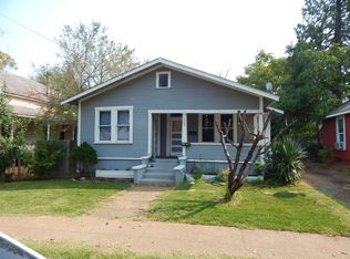 1067 California St, Redding, CA 96001