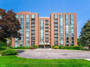 1225 N Shore Blvd E #104, Burlington, ON L7S 1Z6