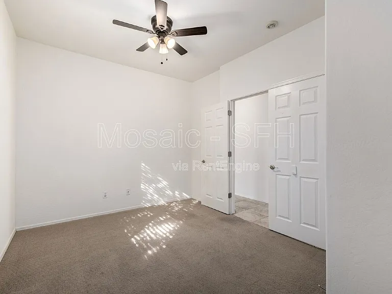 2656 E Boston St — Photo 29