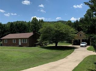 1690 Draco Rd, Lenoir, NC 28645